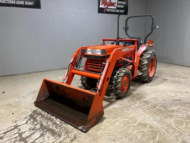 Image of Kubota L3000DT equipment image 1