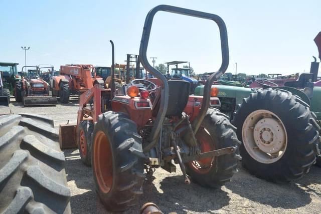 Image of Kubota L3000F equipment image 1