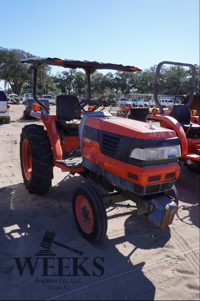 Image of Kubota L3010 Primary image