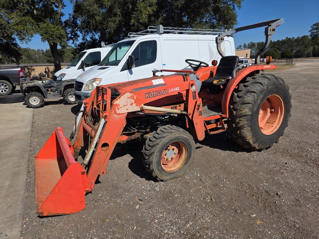 Image of Kubota L3130 Primary image