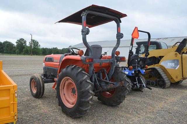 Image of Kubota L3130 equipment image 1