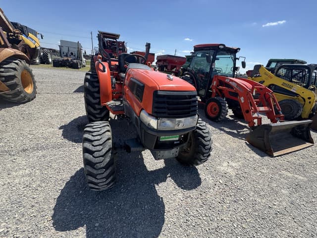 Image of Kubota L3130 equipment image 4