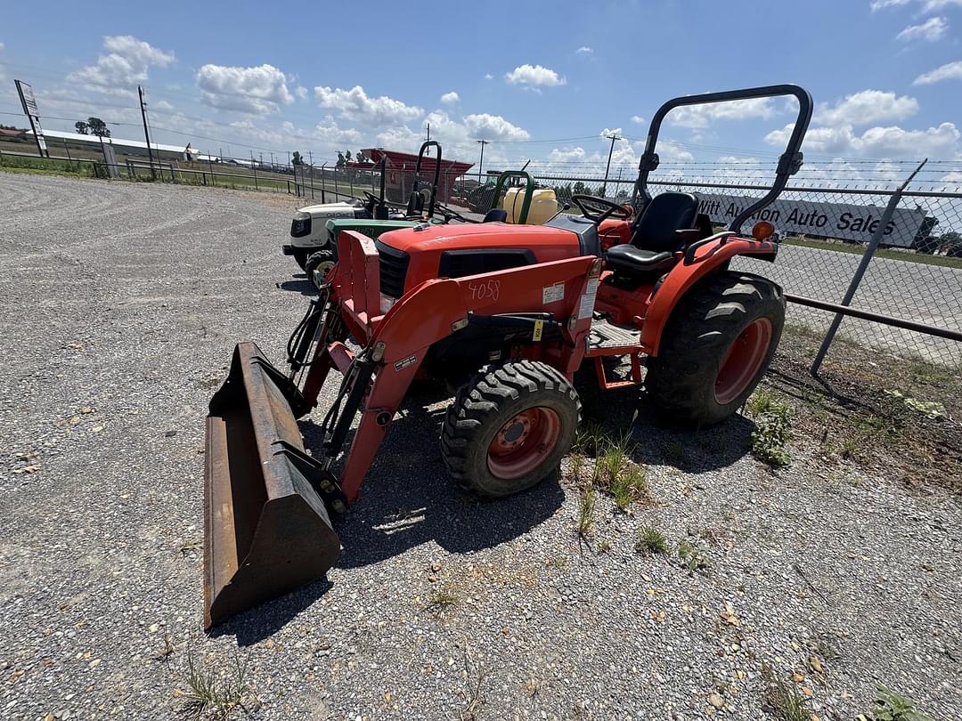 Image of Kubota L3130 Primary image