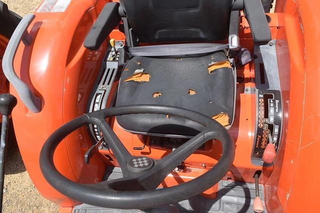 Image of Kubota L3130 equipment image 4