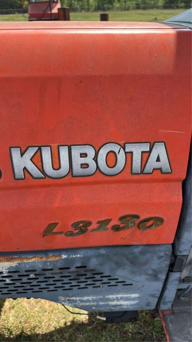 Image of Kubota L3130 equipment image 3
