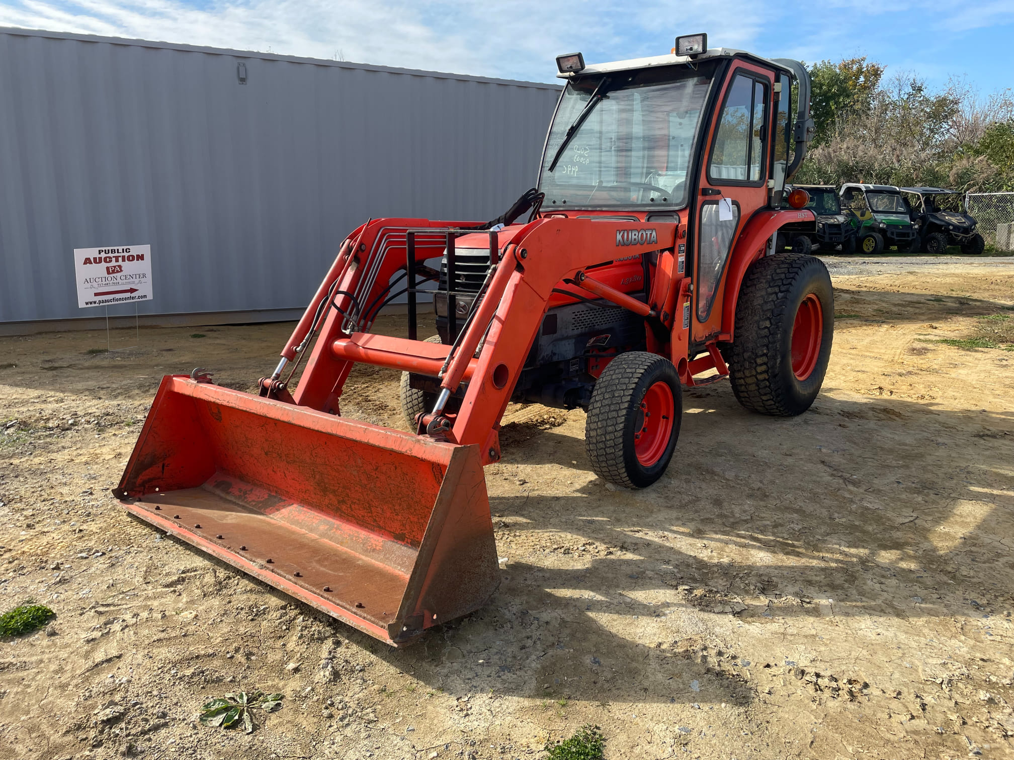 Main image Kubota L3130