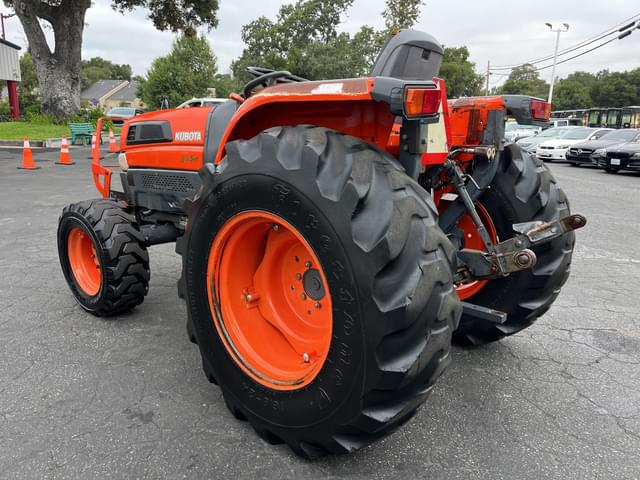Image of Kubota L3130 equipment image 2