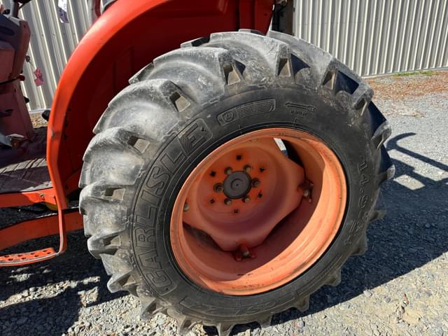 Image of Kubota L3130 equipment image 2