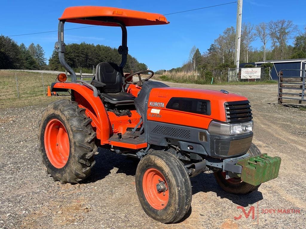 Main image Kubota L3130