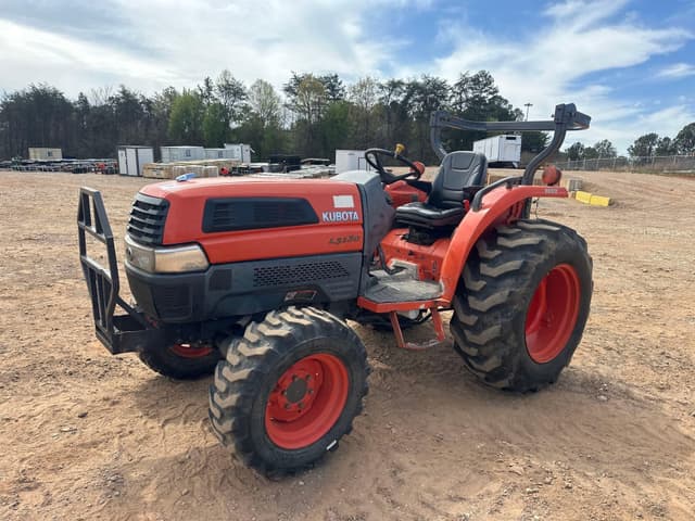 Image of Kubota L3130D equipment image 1