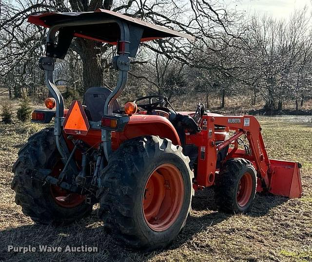 Image of Kubota L3130D equipment image 4