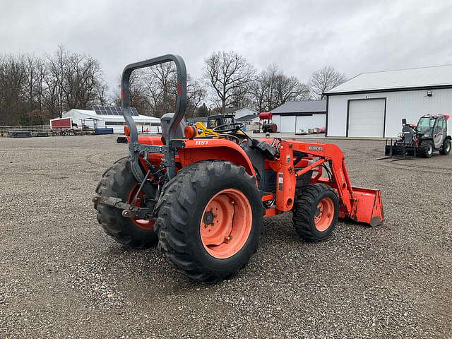 Image of Kubota L3130D equipment image 4