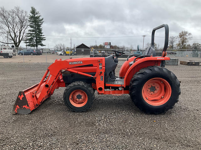 Image of Kubota L3130D equipment image 1