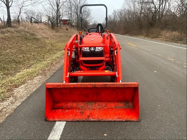 Image of Kubota L3200D equipment image 1