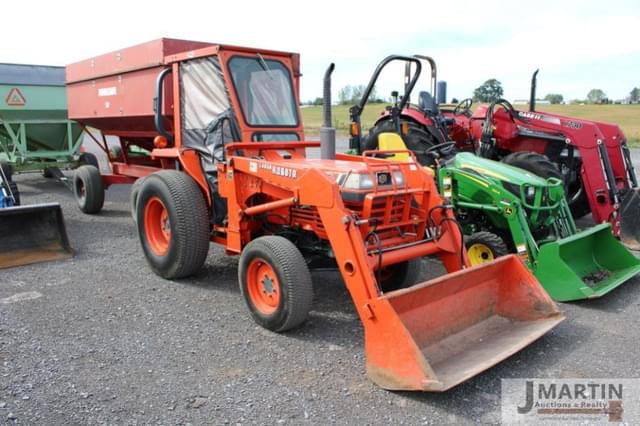 Image of Kubota L3250 equipment image 1