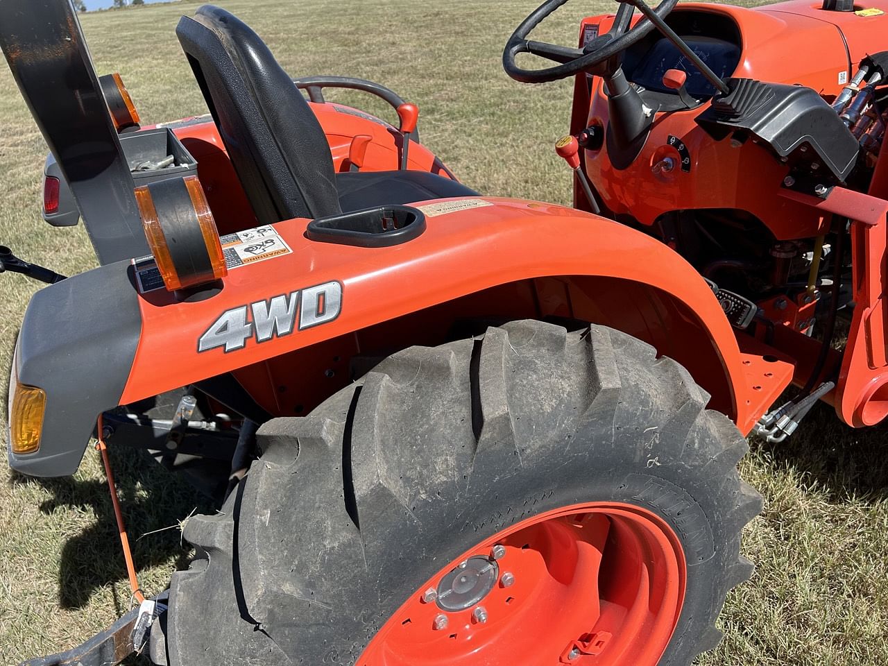 Kubota L3301 Tractors Less Than 40 HP For Sale | Tractor Zoom