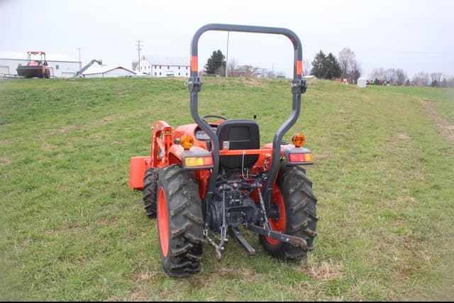 Image of Kubota L3301 equipment image 4