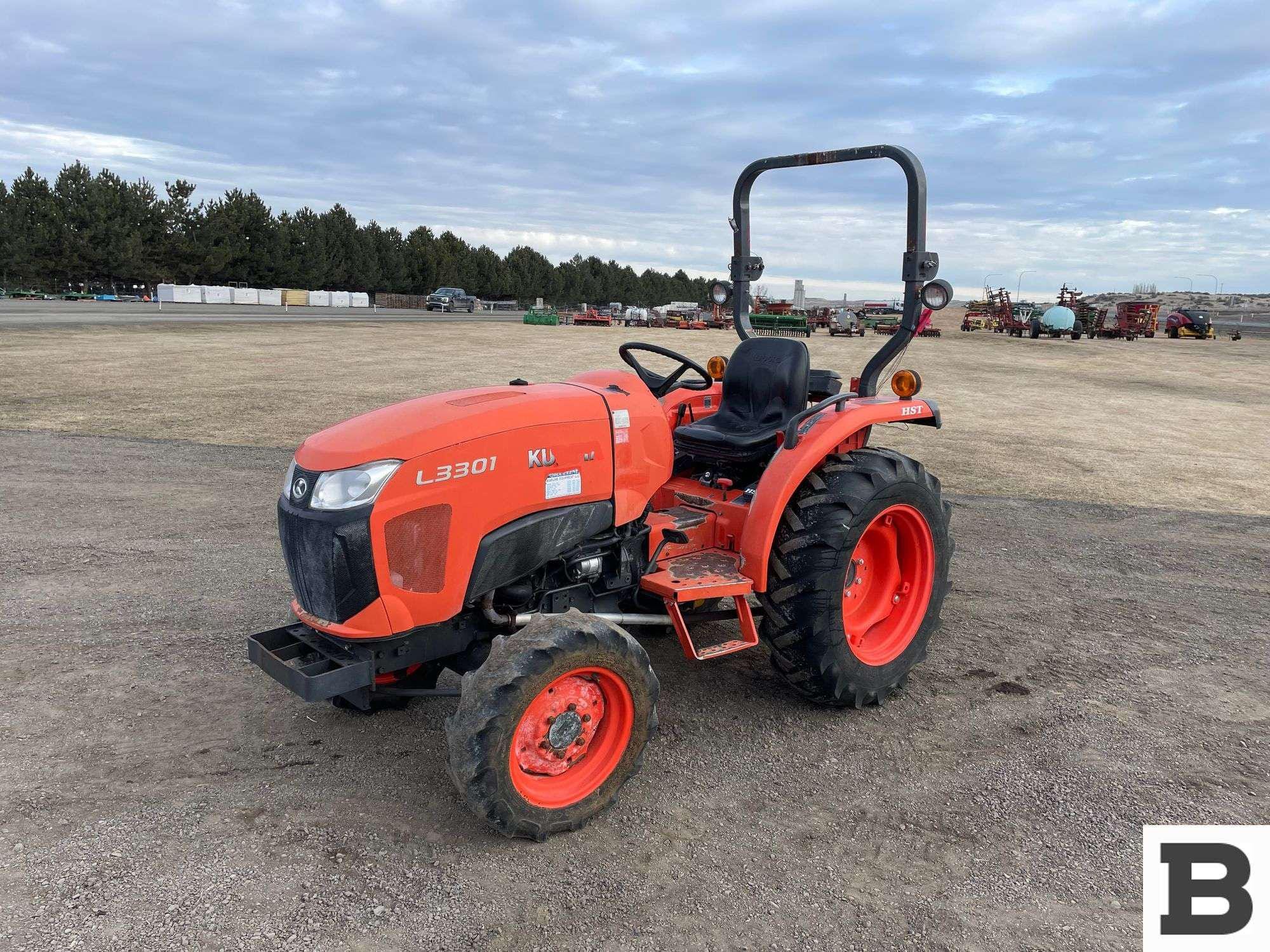 Main image Kubota L3301