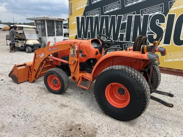 Image of Kubota L3301 equipment image 1