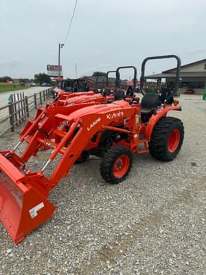 Kubota L3302DT Image