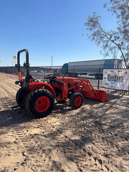 Image of Kubota L3302HST equipment image 1