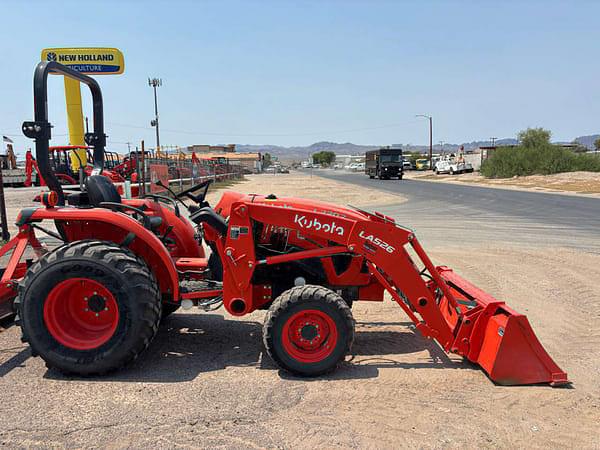 Image of Kubota L3302 equipment image 1