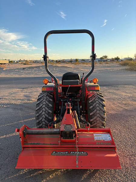Image of Kubota L3302 equipment image 3