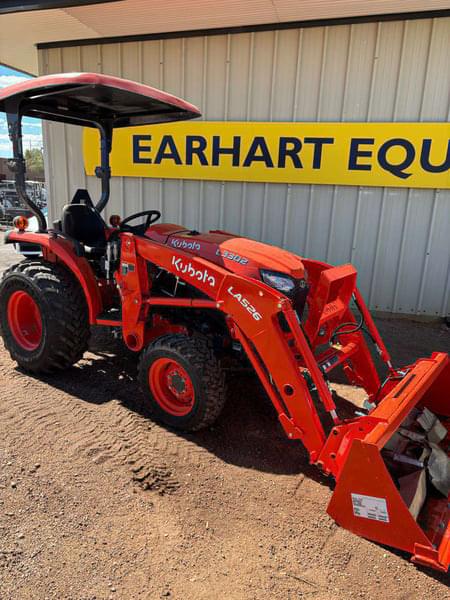 Image of Kubota L3302 equipment image 3