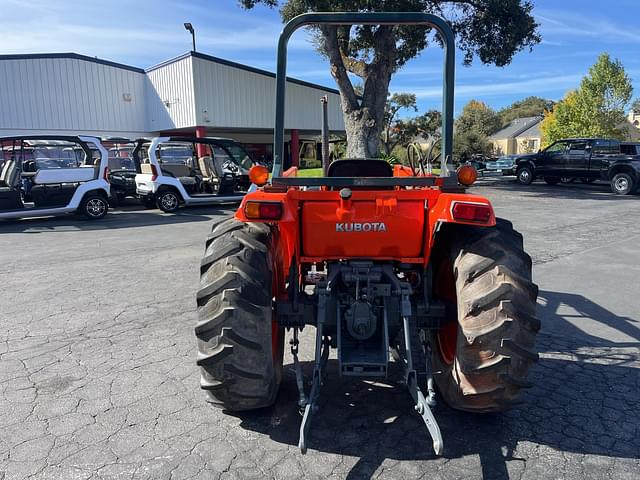 Image of Kubota L3350 equipment image 3