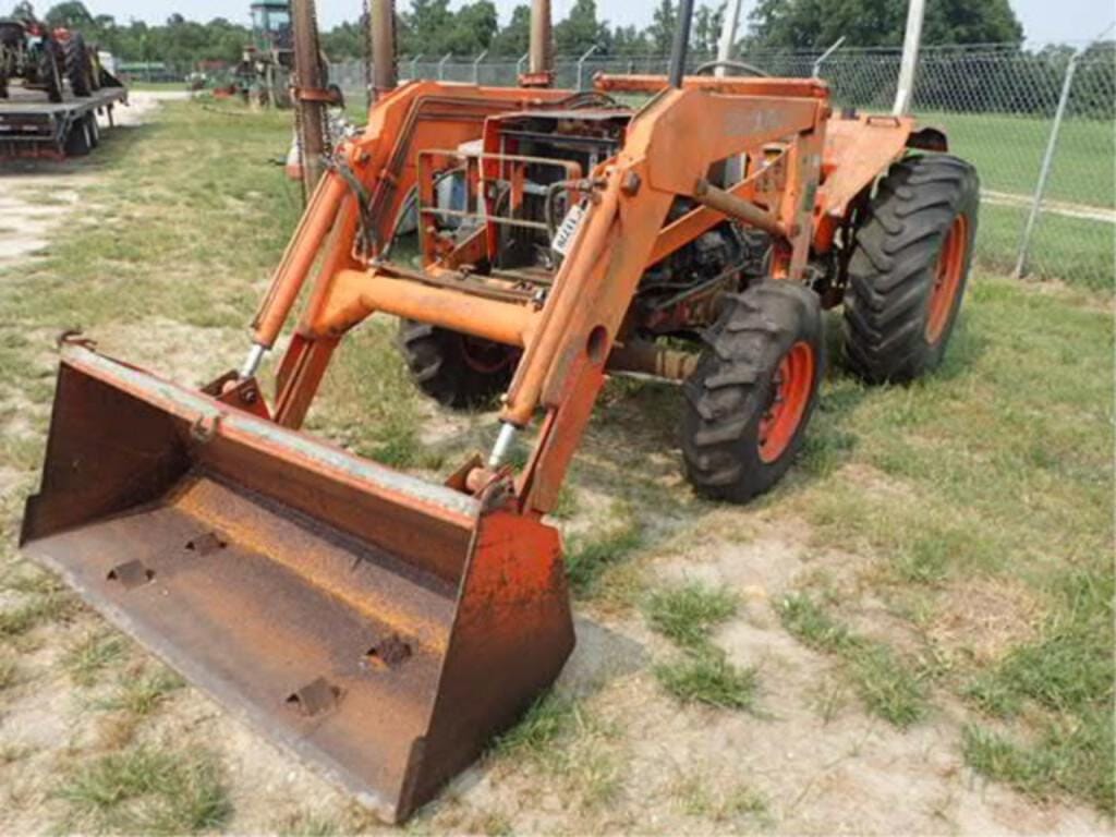 Main image Kubota L3350