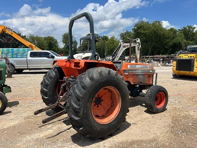 Image of Kubota L3350 equipment image 3