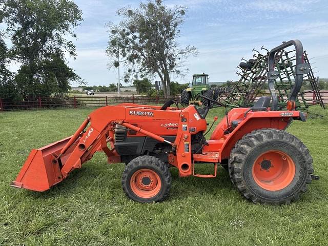 Image of Kubota L3400 equipment image 1