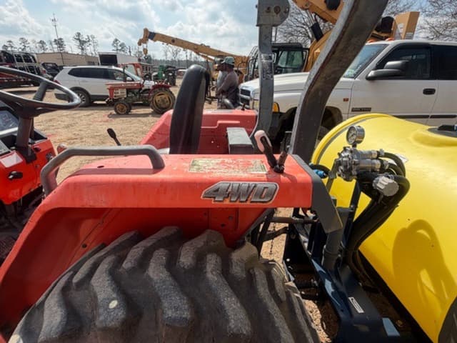 Image of Kubota L3400 equipment image 4