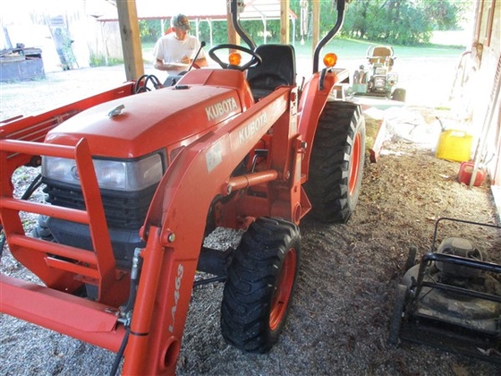 SOLD - Kubota L3400 Tractors with 34 HP | Tractor Zoom