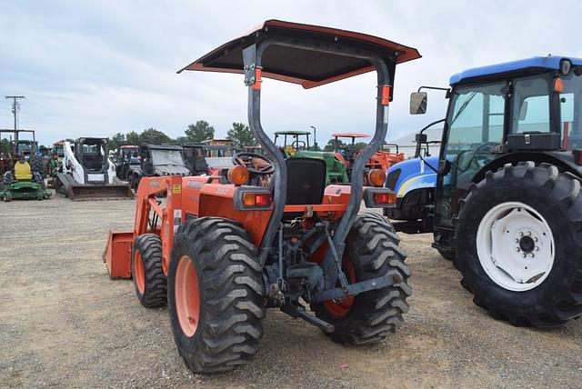 Image of Kubota L3400 equipment image 1