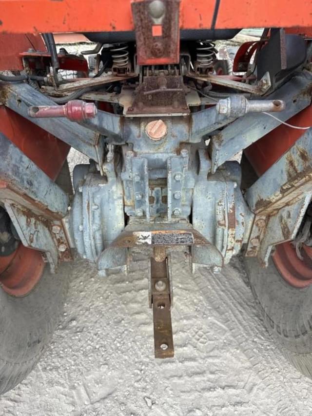 Image of Kubota L3400 equipment image 2