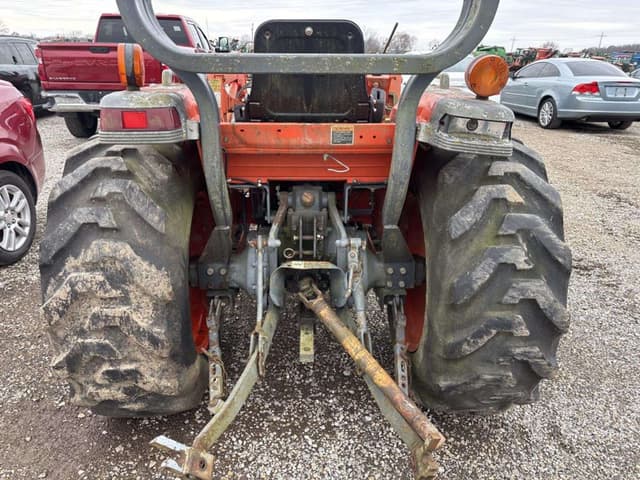 Image of Kubota L3410 equipment image 1