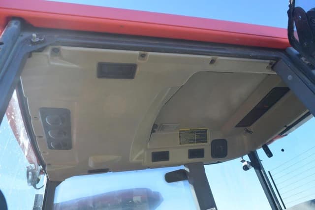 Image of Kubota L3430 equipment image 4