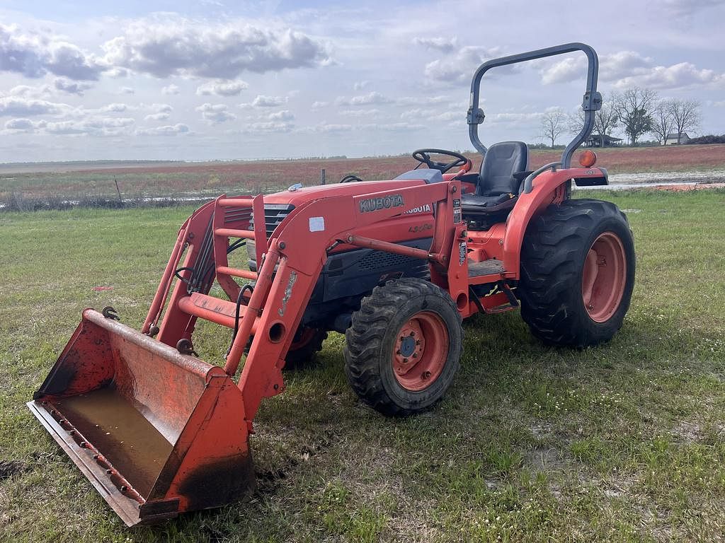 Kubota L3430 Tractors Less Than 40 HP For Sale | Tractor Zoom