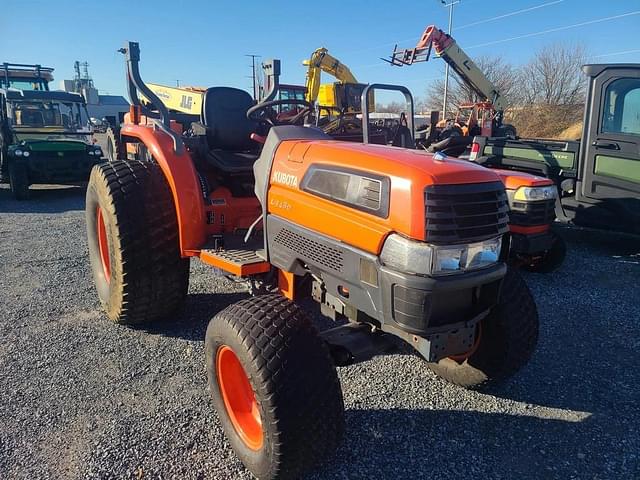 Image of Kubota L3430 equipment image 1