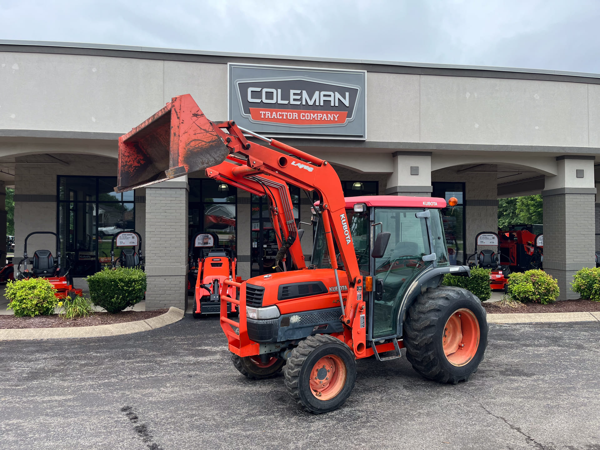 Kubota L3430 Equipment Image0