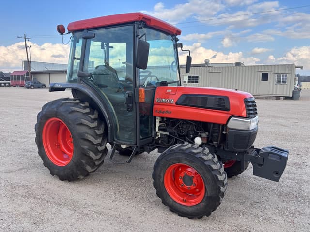 Image of Kubota L3430 equipment image 1
