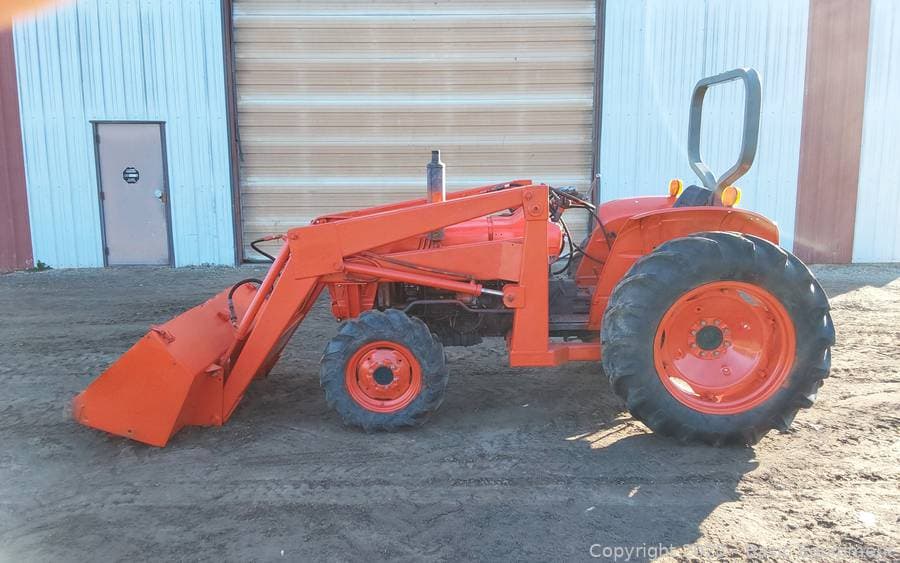 Image of Kubota L345 Primary image