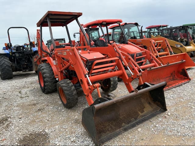Image of Kubota L35 equipment image 1