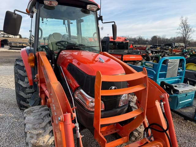 Image of Kubota L3540 equipment image 3
