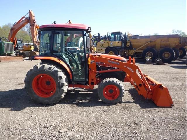 Image of Kubota L3540 equipment image 2