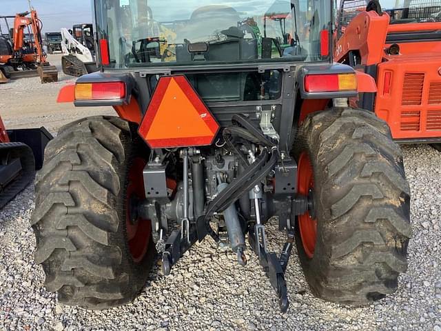 Image of Kubota L3560 equipment image 4