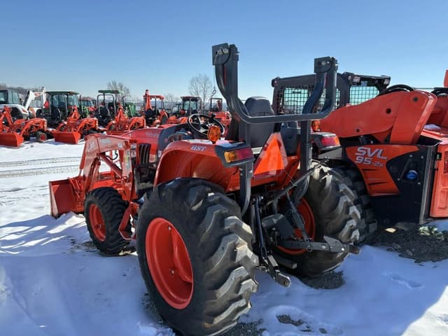 Image of Kubota L3560 equipment image 3
