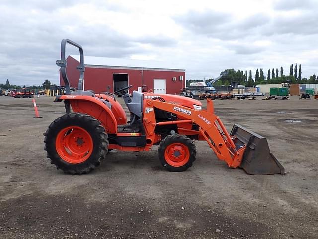 Image of Kubota L3560 equipment image 2