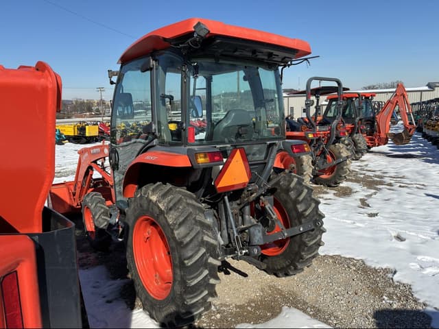 Image of Kubota L3560 equipment image 3